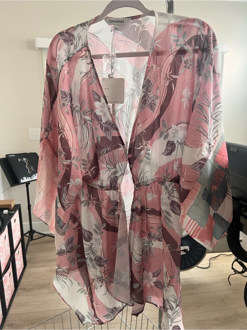 DAVI & DANI Pink Floral Sheer Coverup Kimono